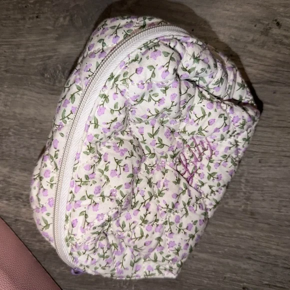 Lot of makeup bags - Picture 6 of 13